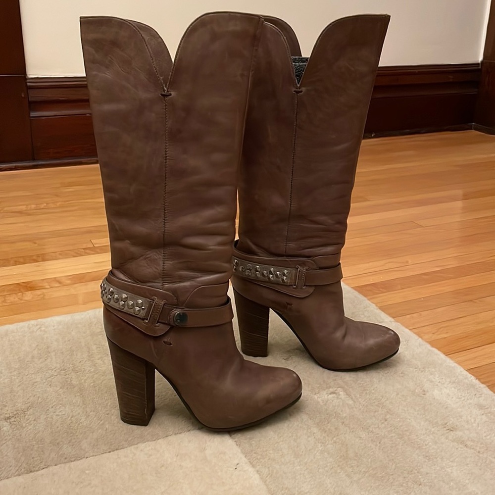 Janet & Janet Brown Leather 4” Heeled Boots Removable Studded Detail VGUC